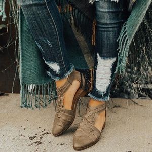 NWT Braided Cut Out Flats/Booties